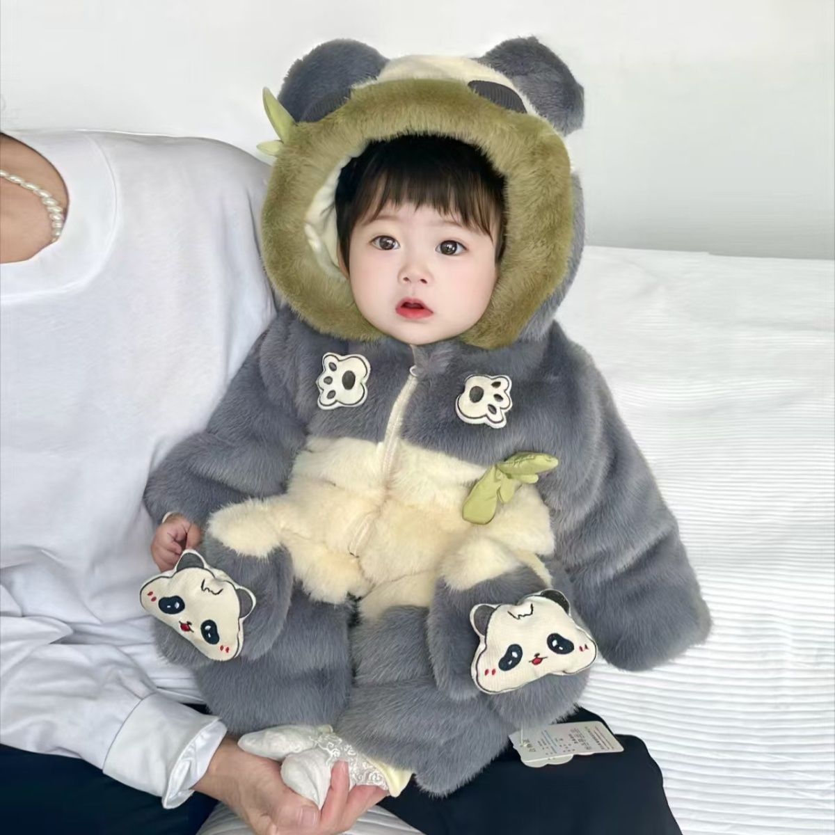 新品婴儿冬季冬装连体衣加厚宝宝可爱超萌毛茸茸保暖哈衣爬服外出