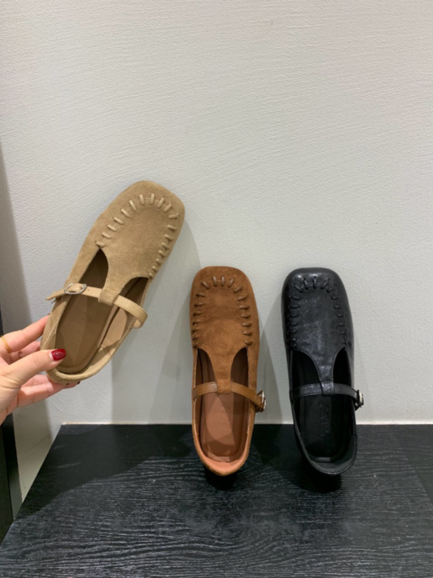 粗跟浅口玛丽珍鞋方头法式平底单鞋秋季新款休闲软底鞋子奶奶鞋