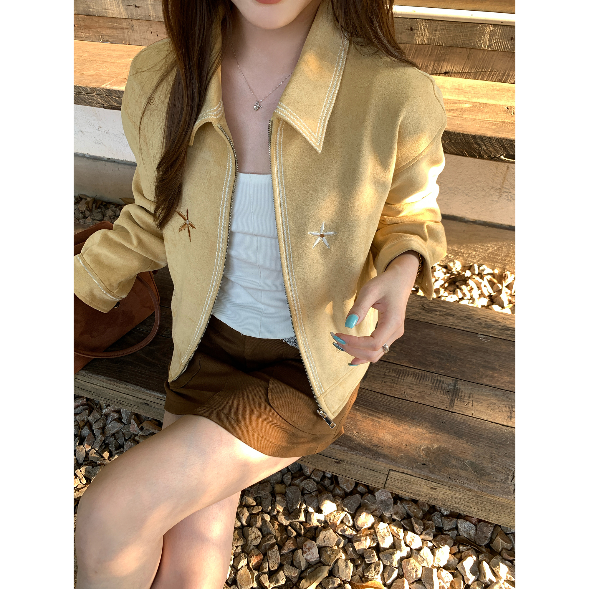 CHIC复古刺绣夹克外套女2025年早秋法式设计感小众高级短款上衣潮