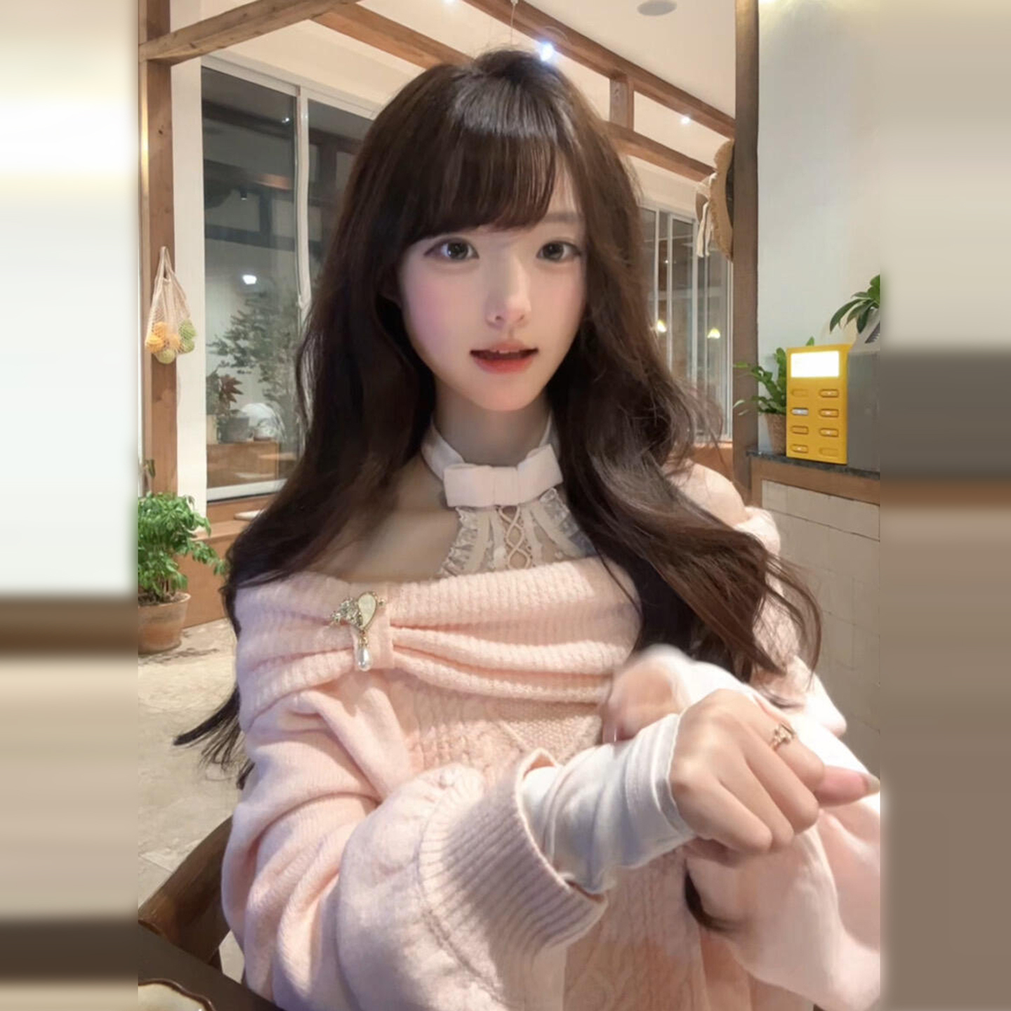 韩系一字肩蝴蝶结粉色毛衣女秋冬2025新款露肩内搭针织衫早秋上衣