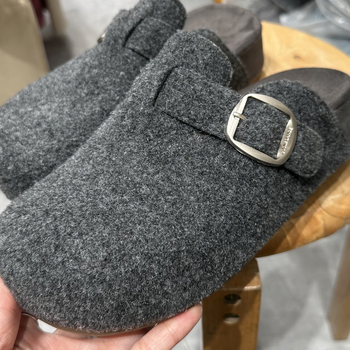 秋冬新款加绒保暖厚底包头一脚蹬勃肯半拖鞋