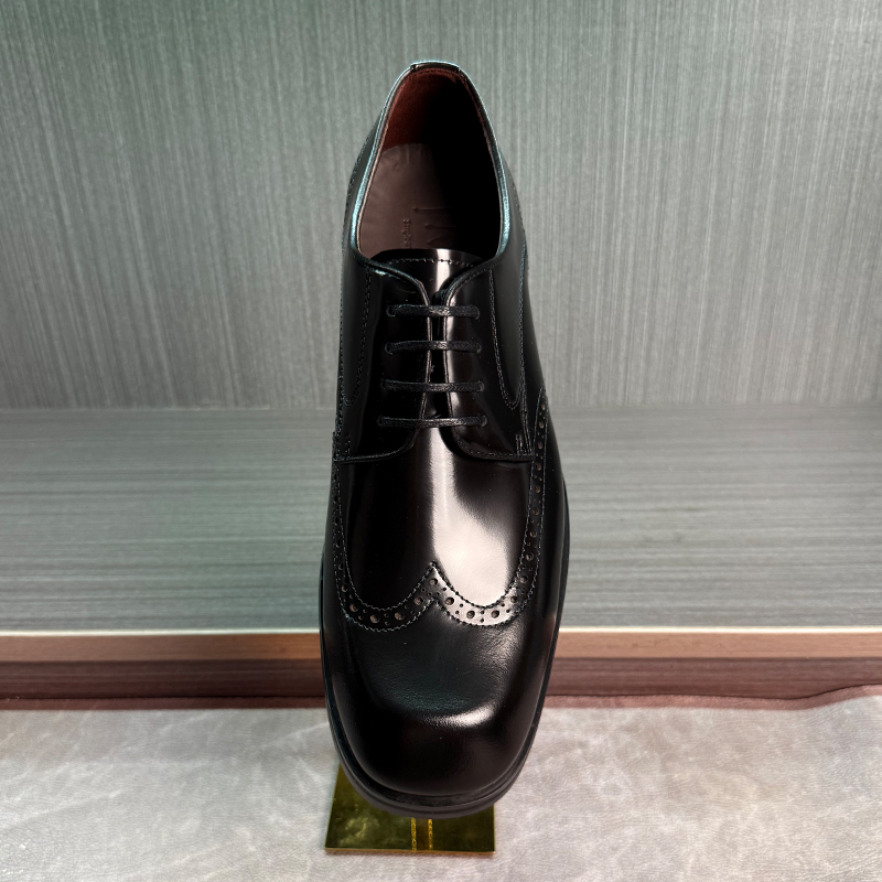方头大头皮鞋男真皮新款商务休闲皮鞋布洛克雕花英伦风办公亮皮鞋