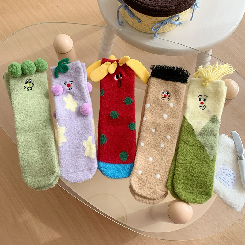 秋冬地三鲜趣味配饰加厚加绒保暖澳绒袜子女地板袜居家少女睡眠袜