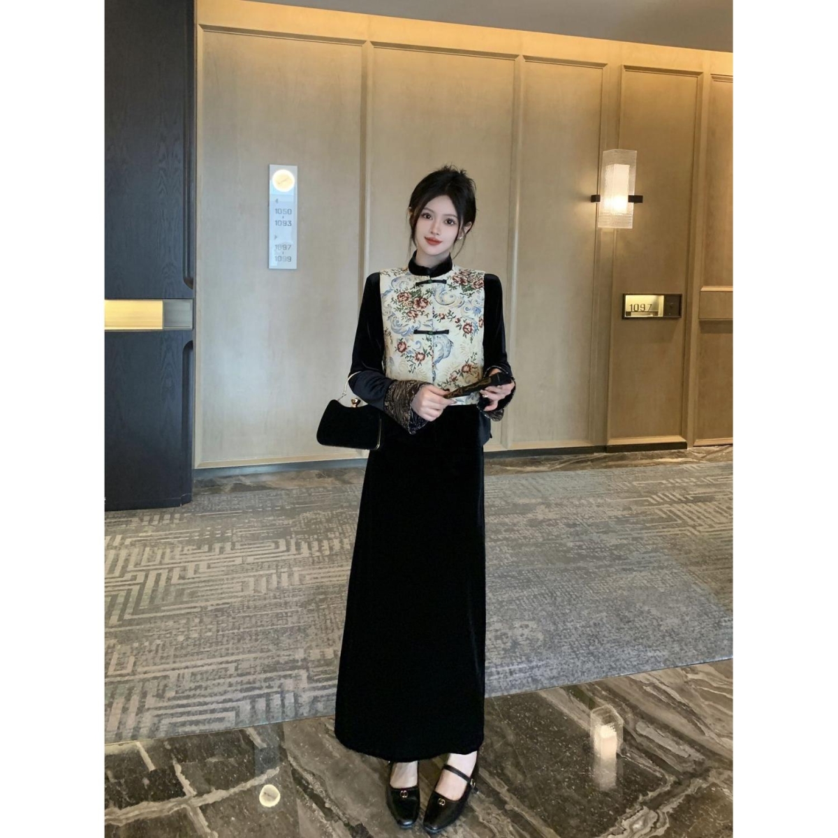 套装女2025春秋新款高级感新中式国风盘扣马甲外套+连衣裙两件套