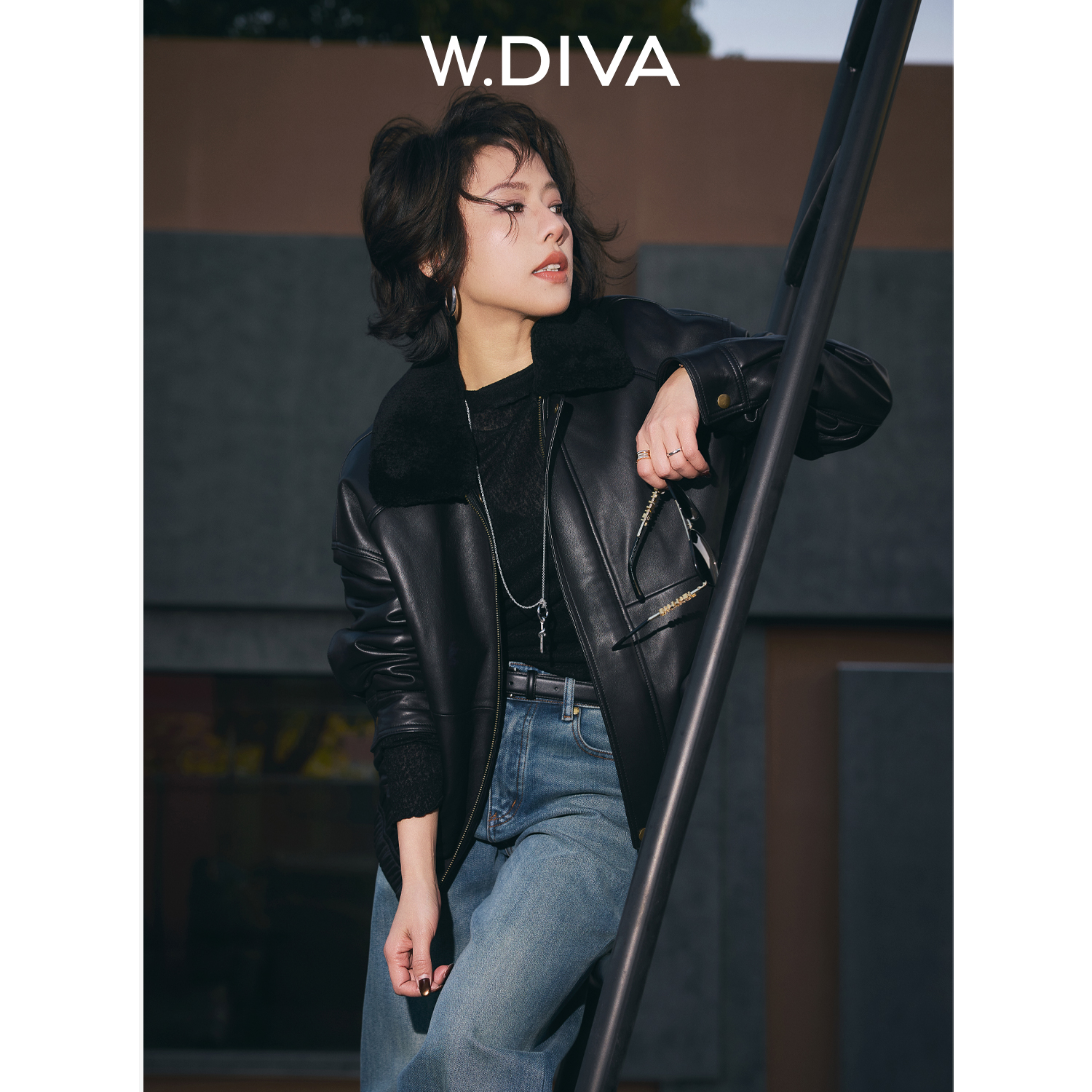 W.Diva【墨行】西班牙进口绵羊皮90白鹅绒羊毛毛领外套54C213414