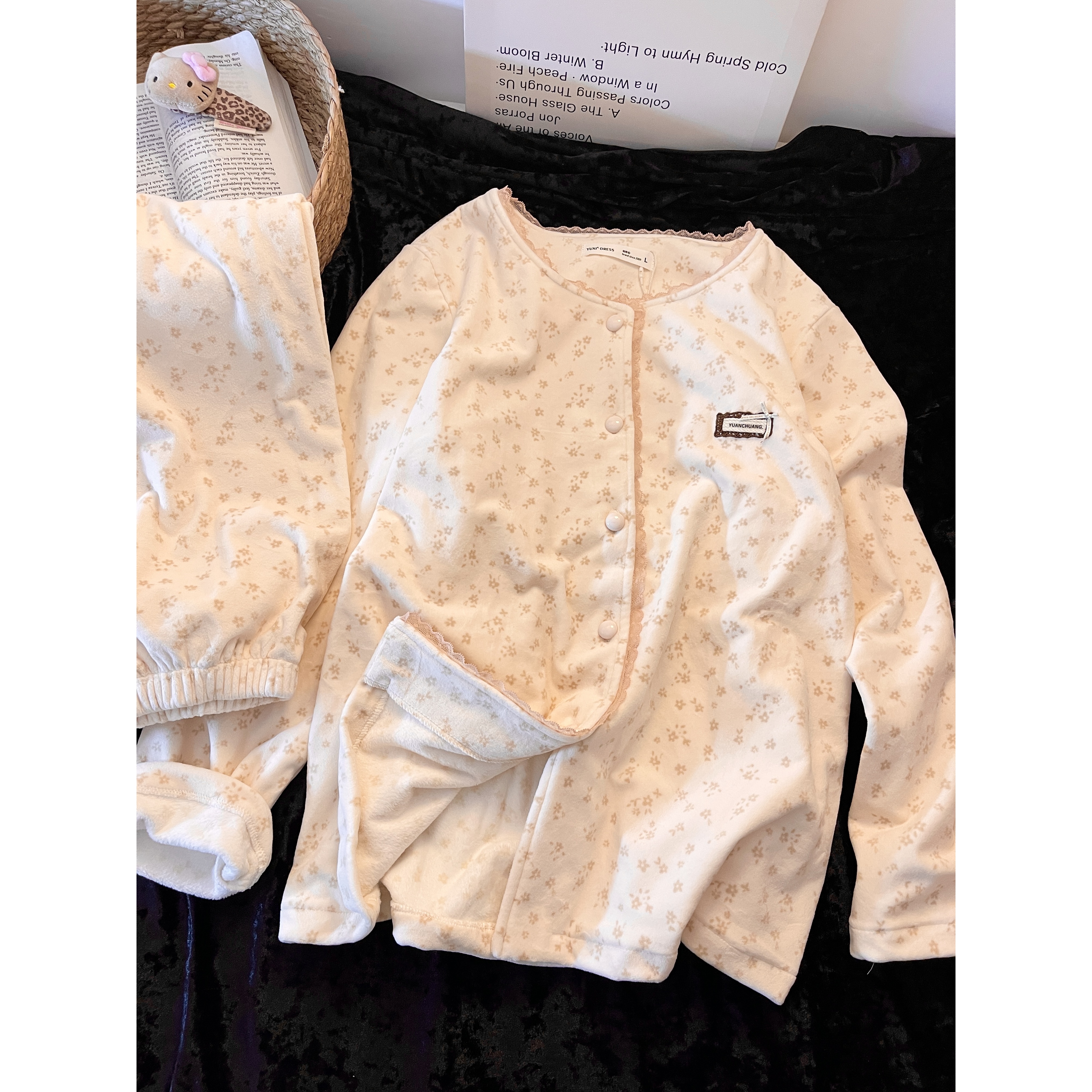 少女碎花蕾丝拼接德绒秋冬季新款睡衣女法式田园高级感家居服套装