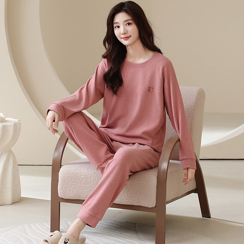 德绒睡衣女秋冬季冬天2025新款保暖家居服薄绒大码简约可外穿套装