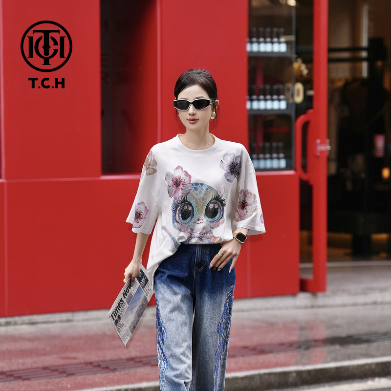 TCH烫钻炫彩生肖蛇个性百搭时尚短袖T恤潮男女同款T75B106017