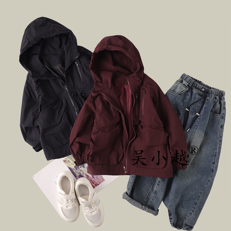 吴小越w1513男童连帽外套户外冲锋衣秋款中长款设计师款风衣