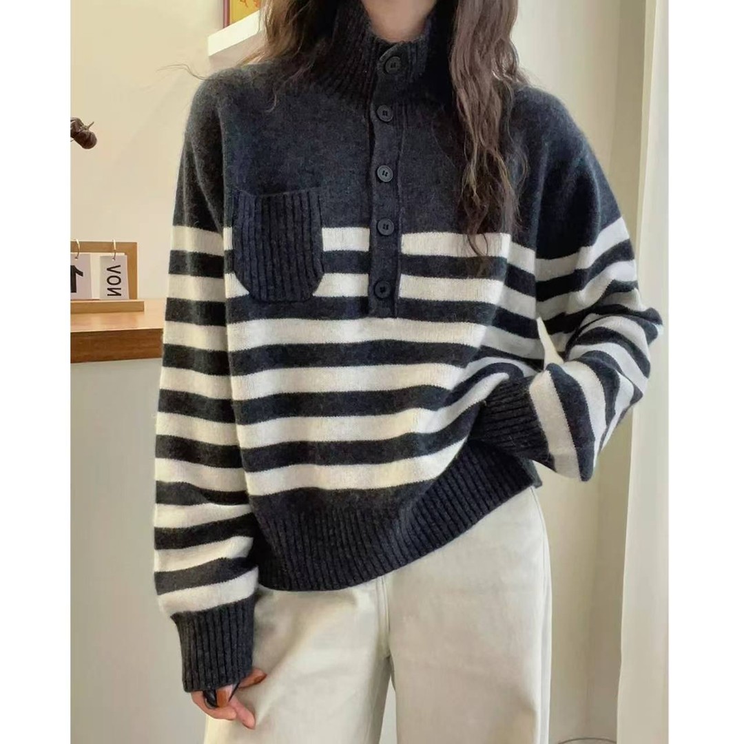 立领单排扣条纹撞色小口袋装饰秋冬季针织毛衣3390