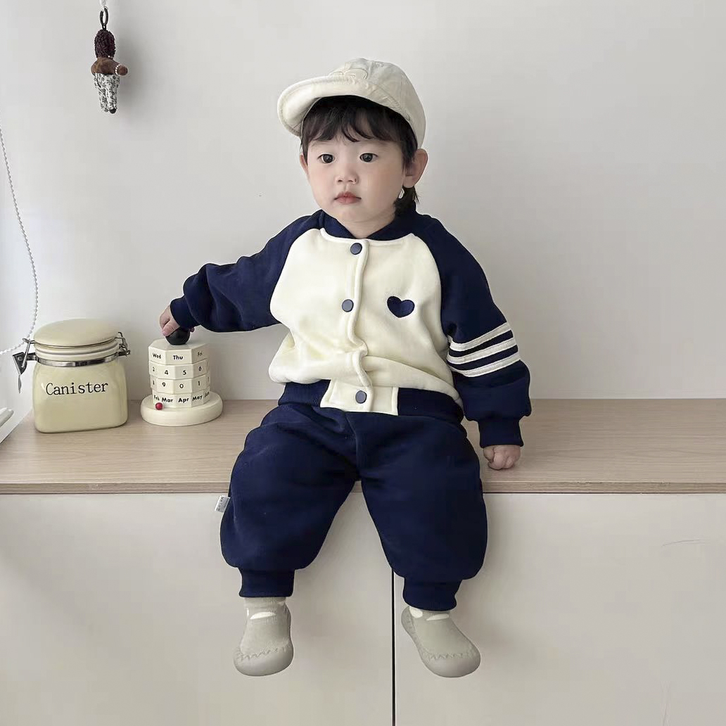 宝宝春秋套装男童女童婴儿春装薄绒两件套衣服外套外出服儿童小童