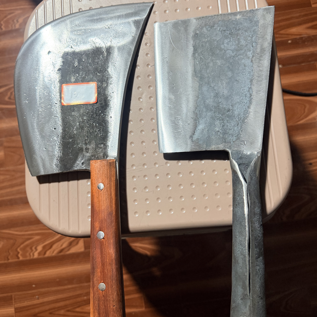 手工锻打加厚圆头砍骨刀屠夫专用刀