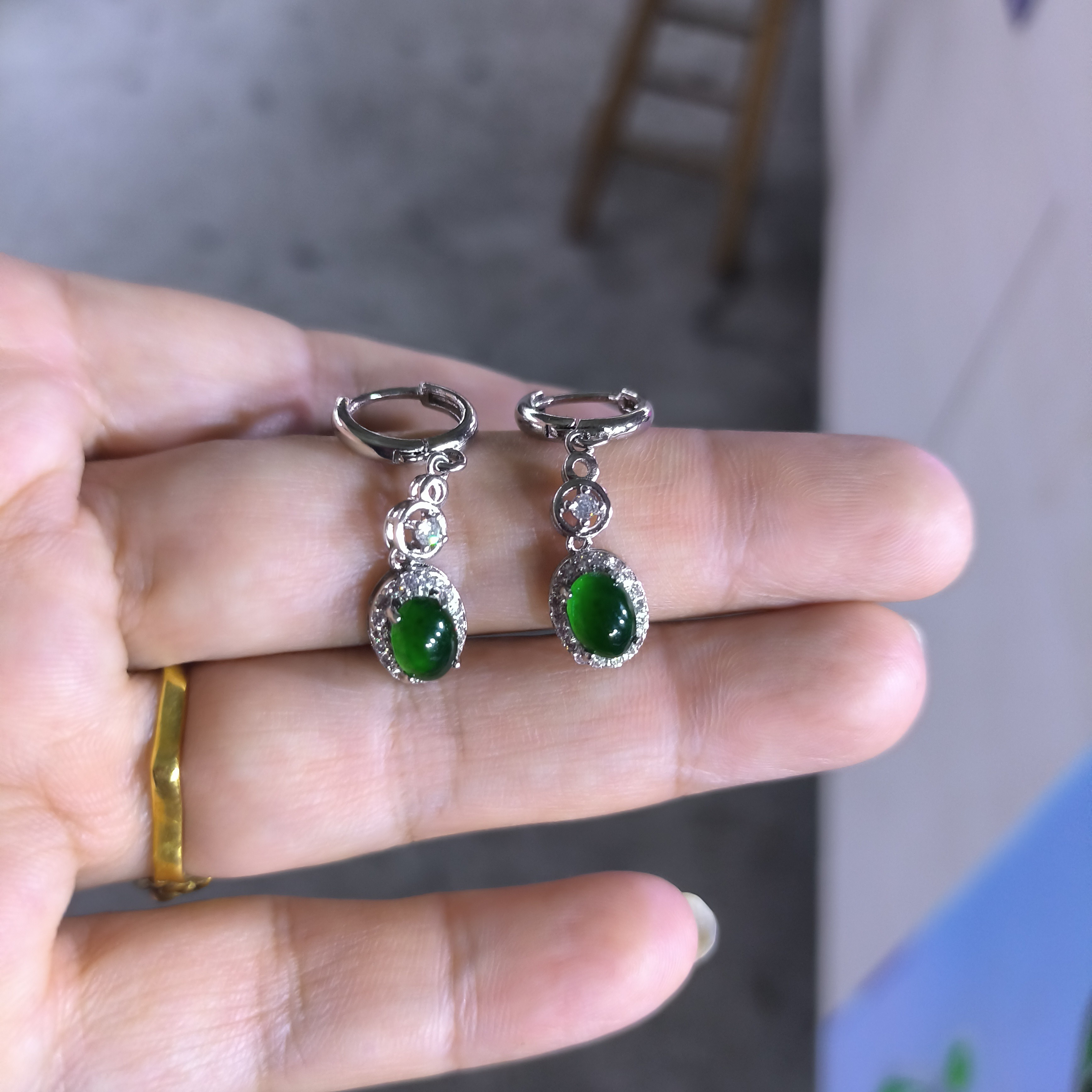 天然A货翡翠耳坠时尚潮流百搭精致高冰绿合金A耳环中国风小众饰品