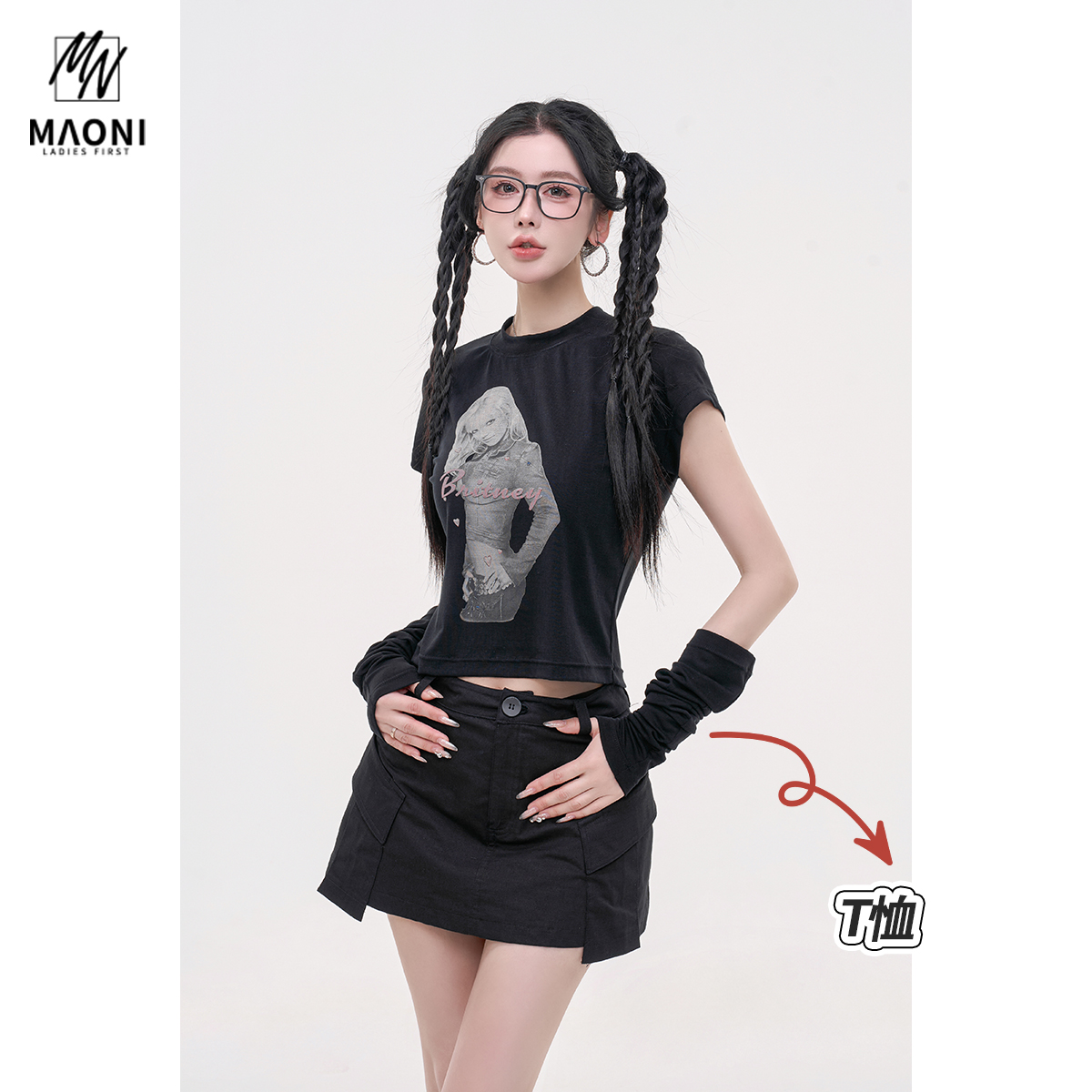 毛妮LADIESFIRST【怀旧滤镜】配袖套印花圆领T恤假两件上衣L2168