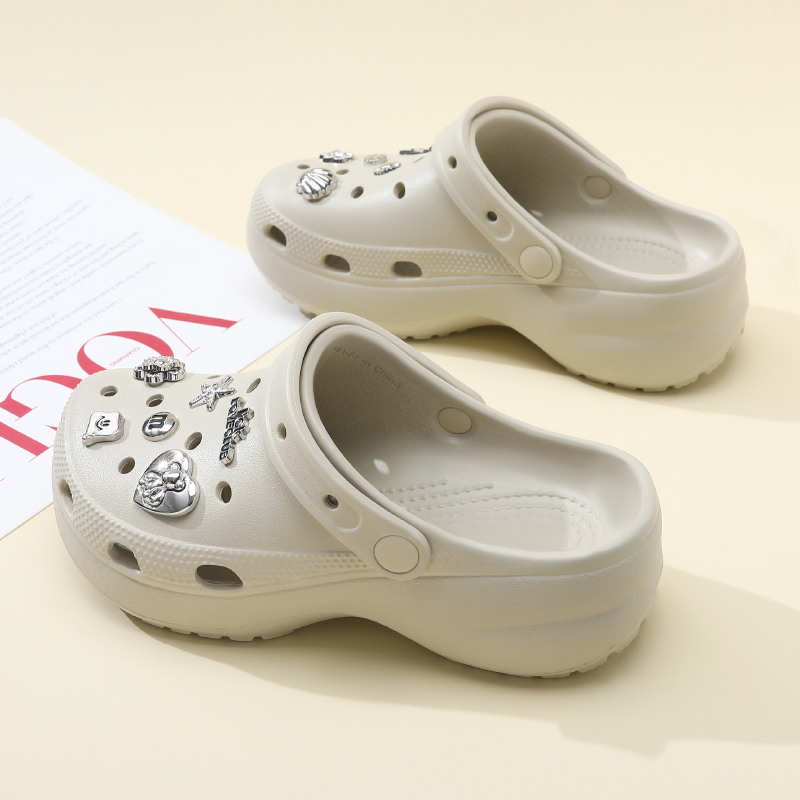 云朵洞洞鞋女夏季外穿2025新款厚底防滑时尚两穿包头拖沙滩凉拖鞋