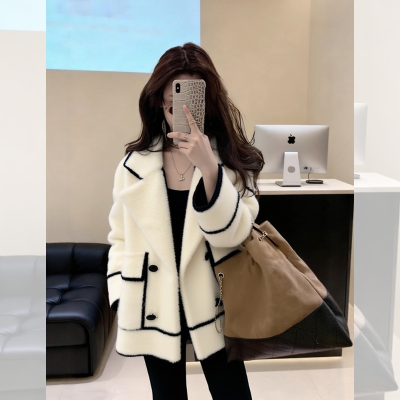 白色毛衣厚外套女2025新款冬轻奢高端巨好看独特漂亮气质保暖上衣