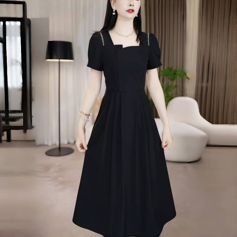 连衣裙女夏季新款2025气质收腰长款裙修身时尚高档法式赫本黑色裙