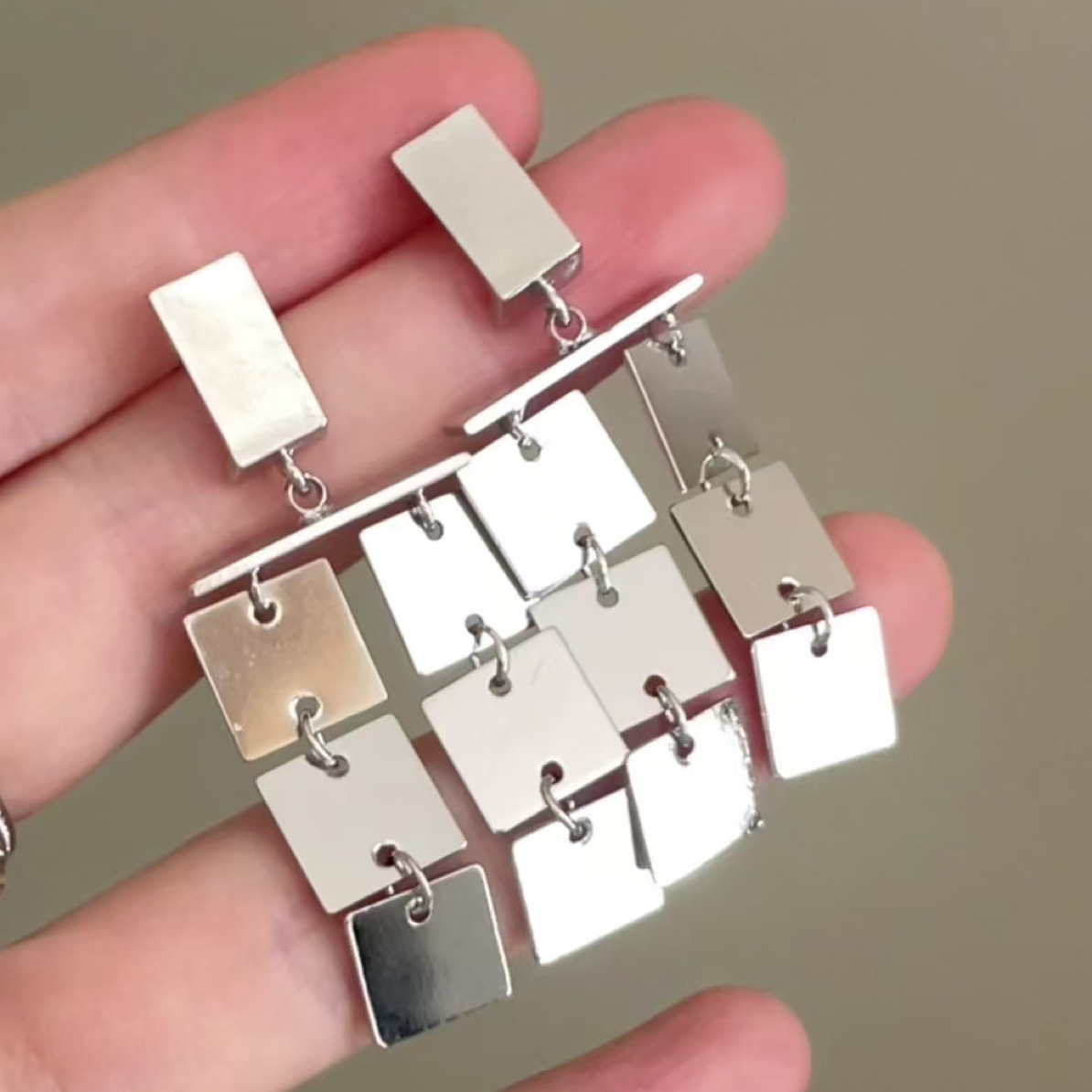 合金耳饰 冷淡风银色方片流苏耳环小众设计感轻奢复古耳环