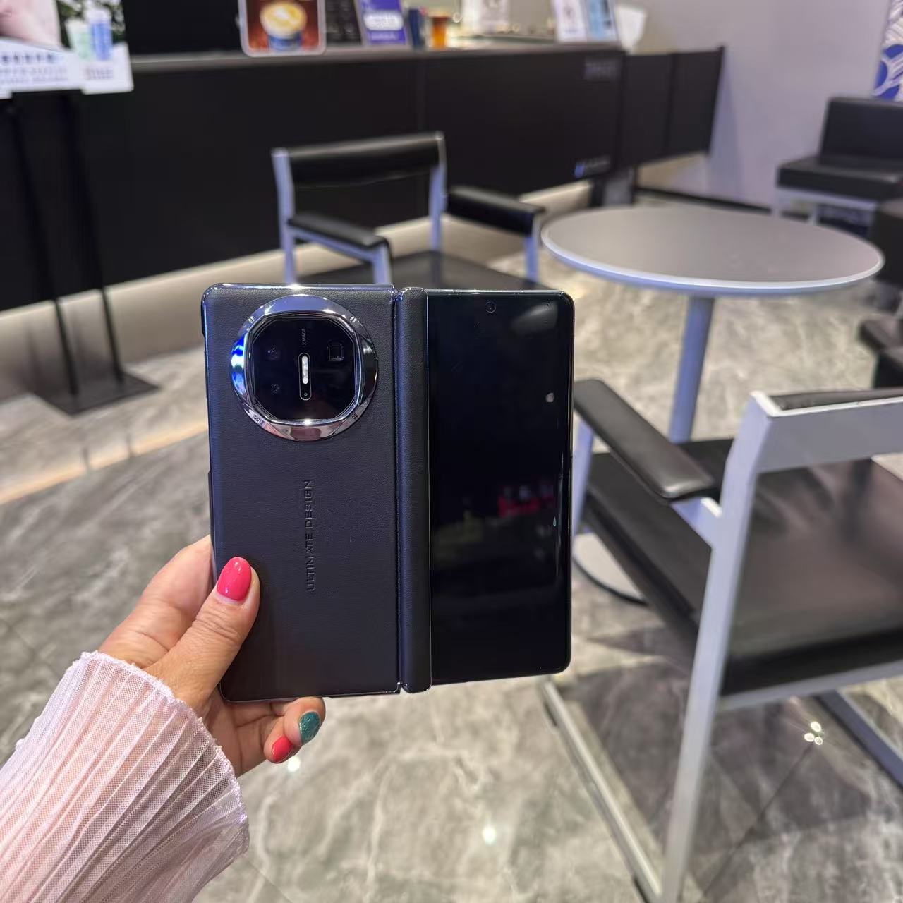 适用于华为Matex5/Matex3折叠手机秒变Matex6镜头中轴手机壳