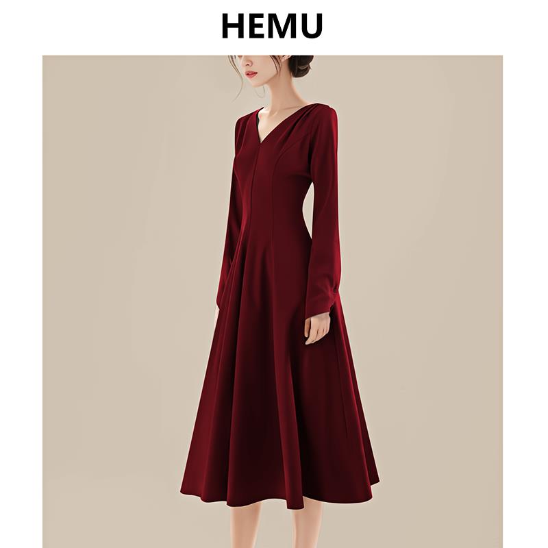 长袖红色连衣裙女法式订婚礼服长裙内搭配大衣高级感大摆裙春秋裙