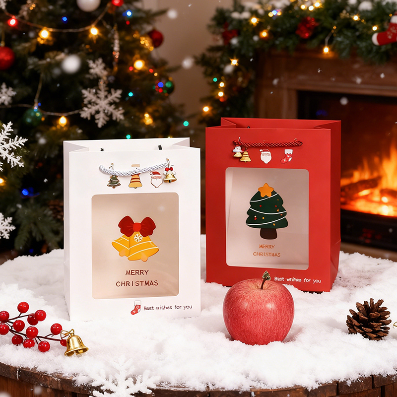 新款圣诞节开窗礼品袋礼物包装平安夜装苹果小礼物袋烫金手提纸袋