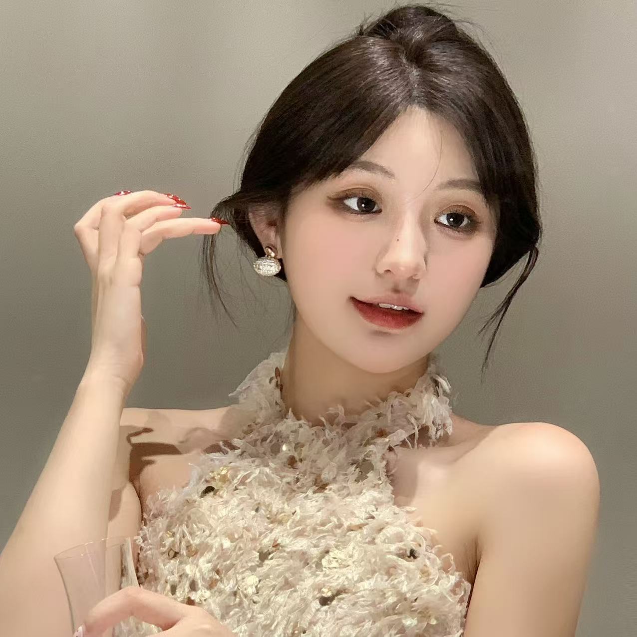 FULL GIRLISH耳环02521轻奢满镶豆豆耳钉耳饰