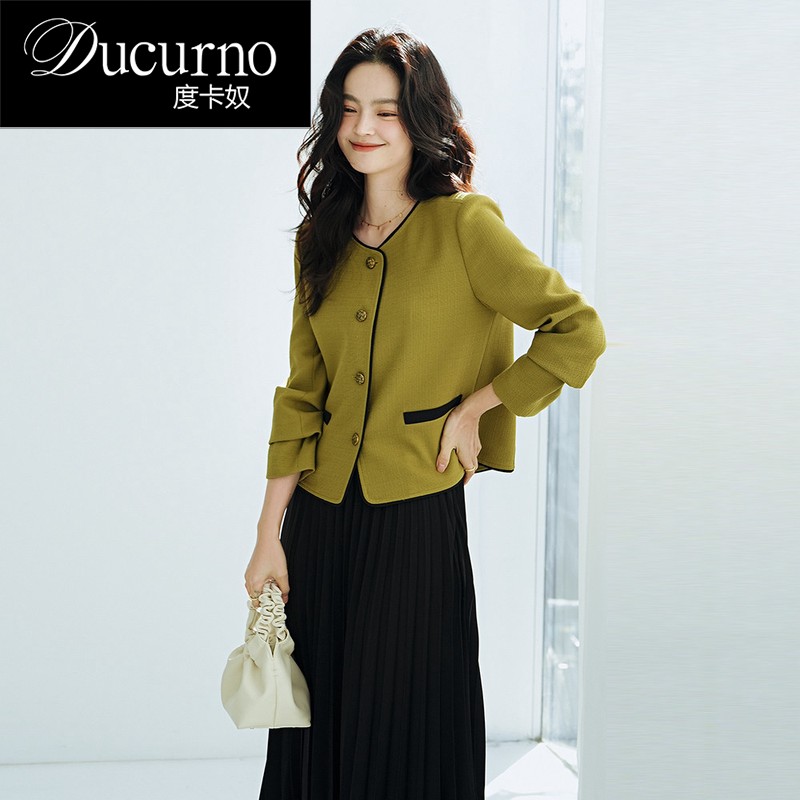 法式小香风外套优雅简约气质薄款休闲纯色单排扣通勤上衣女装新款