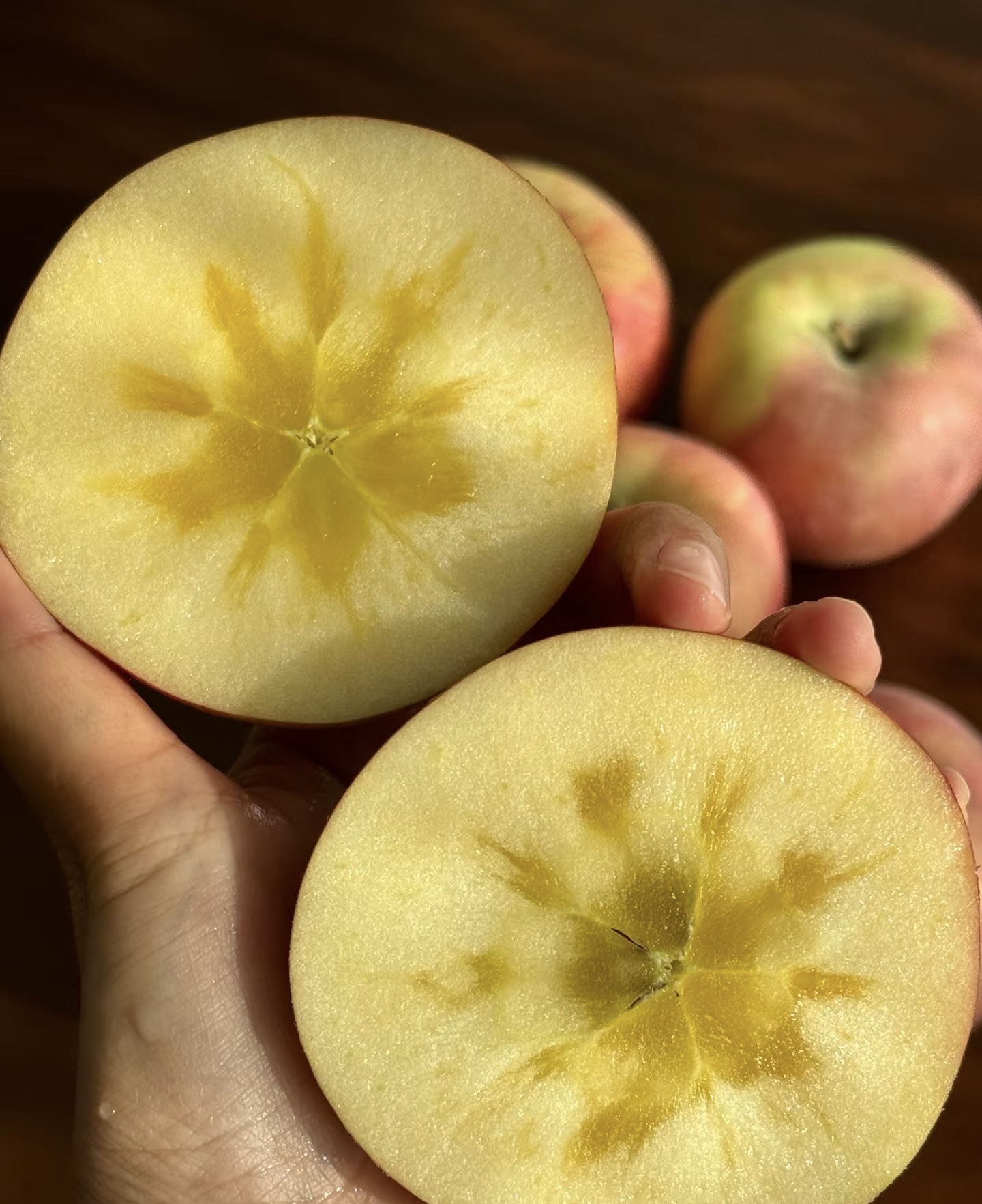 【微瑕疵果】正宗新疆阿克苏红旗坡冰糖心苹果【产地直发】