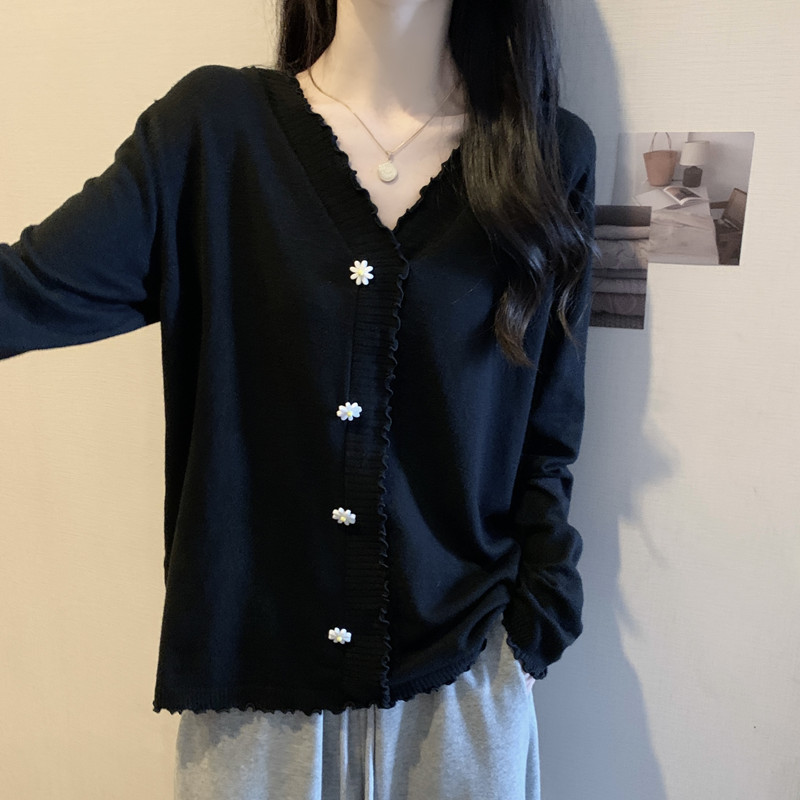 大码女装法式木耳边V领长袖针织衫毛衣女春秋胖M洋气显瘦百搭上衣