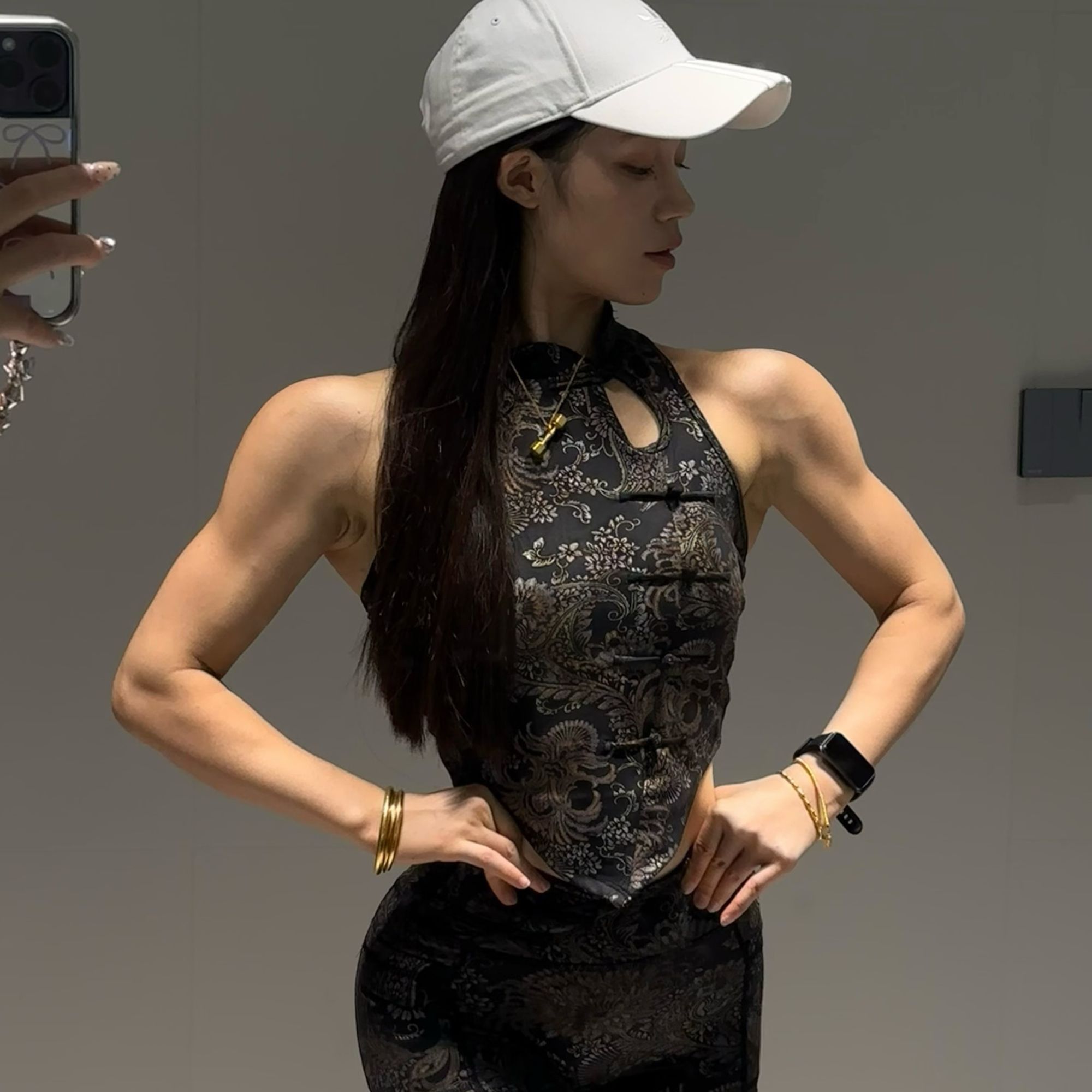 【抹小茶自制】黑金轻奢高级国风牡丹不规则立领瑜伽运动款带胸垫