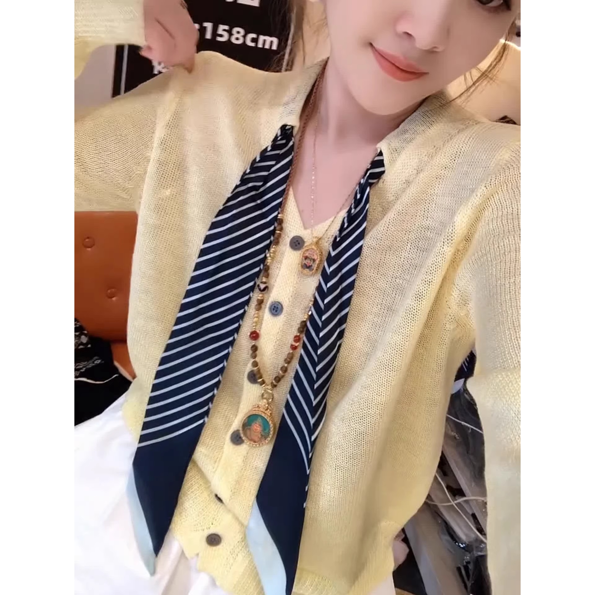 气质温柔风v领丝巾系领带针织长袖t恤女秋季新款时尚休闲百搭上衣