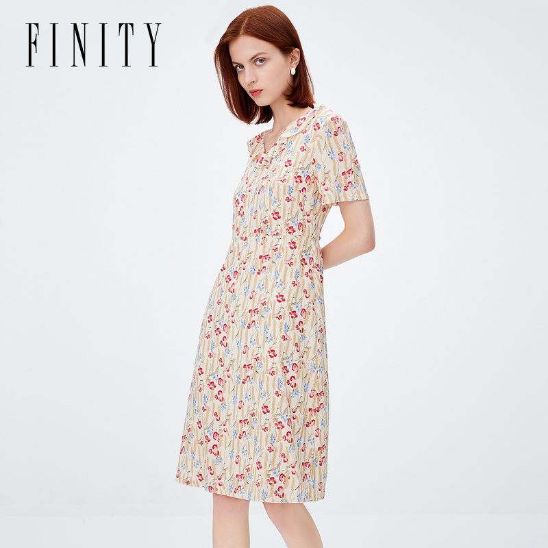 【粉丝专享】FINITY 新款气质甜美连衣裙设计感宽松休闲 F20VCV056L