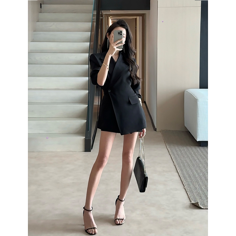 收腰西装裙外套2025春装新款设计感修身小众高级洋气高腰气质西服