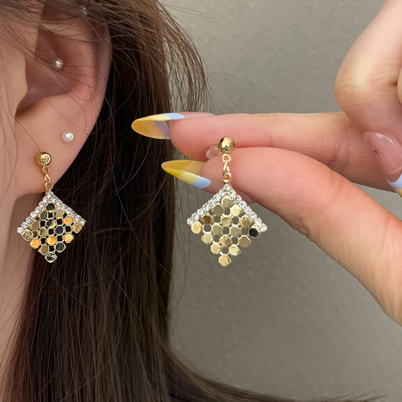 纯铜耳饰 巴塞罗那的夜~高级感波光粼粼几何耳钉时尚简约无耳洞耳