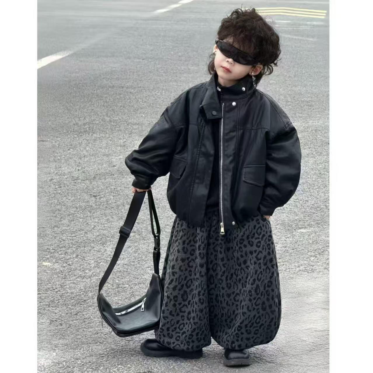 男童皮衣外套加绒加厚2025新款秋冬款男童机车风痞帅百搭皮夹克潮