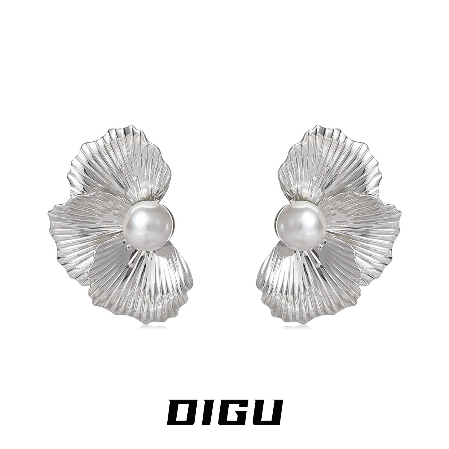 嘀咕家 铜合金仿珍珠耳饰 气质花朵耳环珍珠银色花瓣耳钉独特耳饰