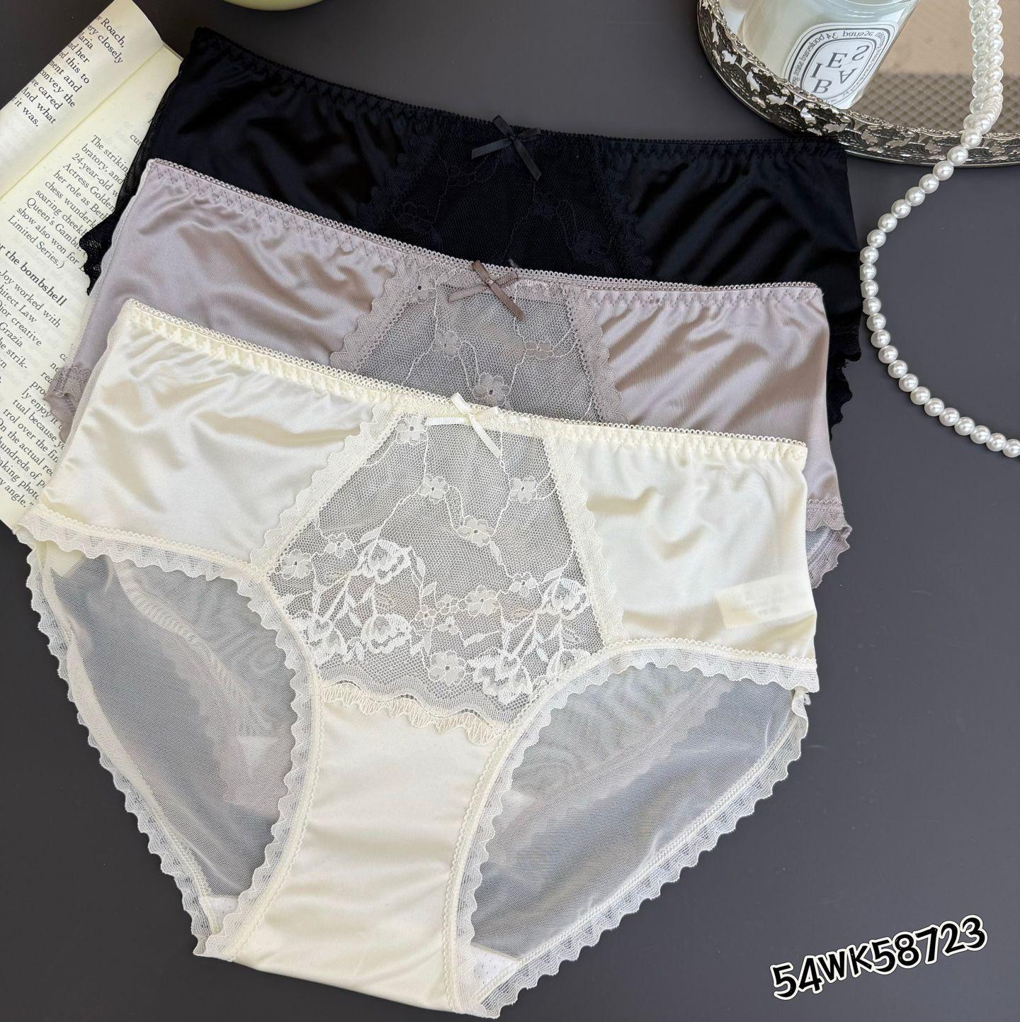 雪松私语～中腰蕾丝透气性感无痕抑菌纯棉底裆女士内裤80-130斤