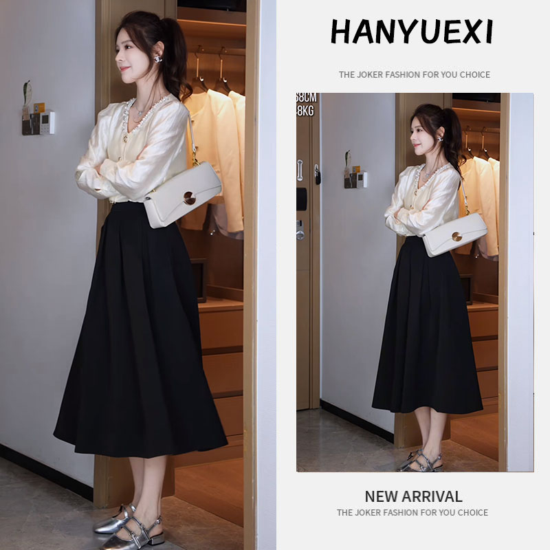 秋季洋气一整套女装2025新款小香风V领重工衬衫百搭半身裙两件套