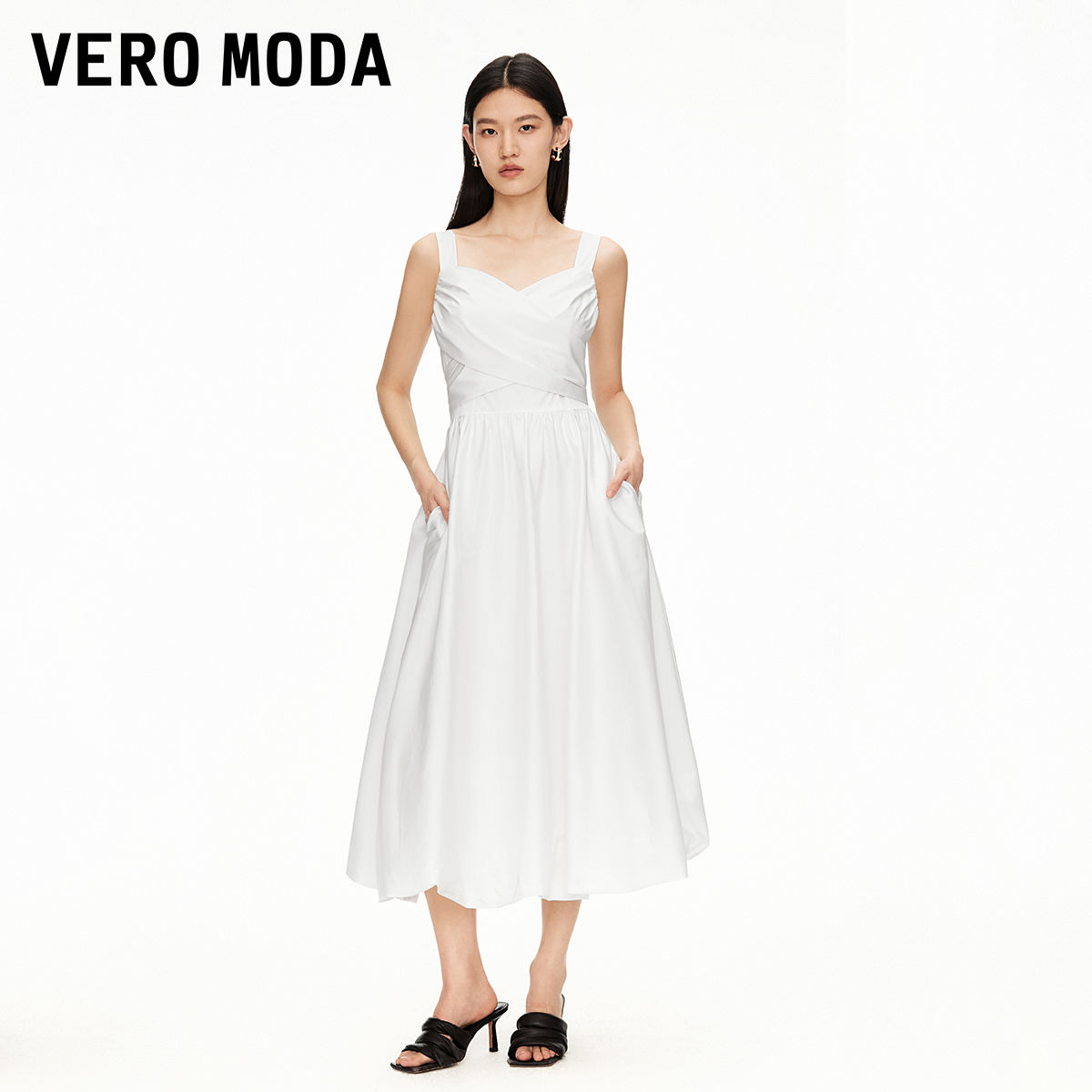 Vero Moda连衣裙2025夏季含棉交叉绑带捏褶花苞裙氧气裙32527A053