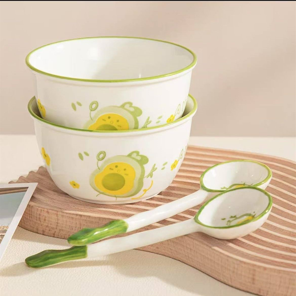 可爱牛油果家用陶瓷米饭碗高颜值奶油色吃饭碗陶瓷米饭碗碗勺组合