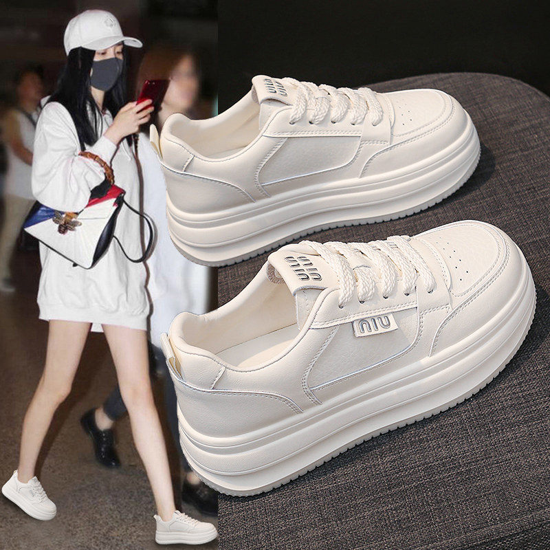 319-2秋款新款小白鞋女轻便平底百搭皮面板鞋经典学生单鞋休闲鞋