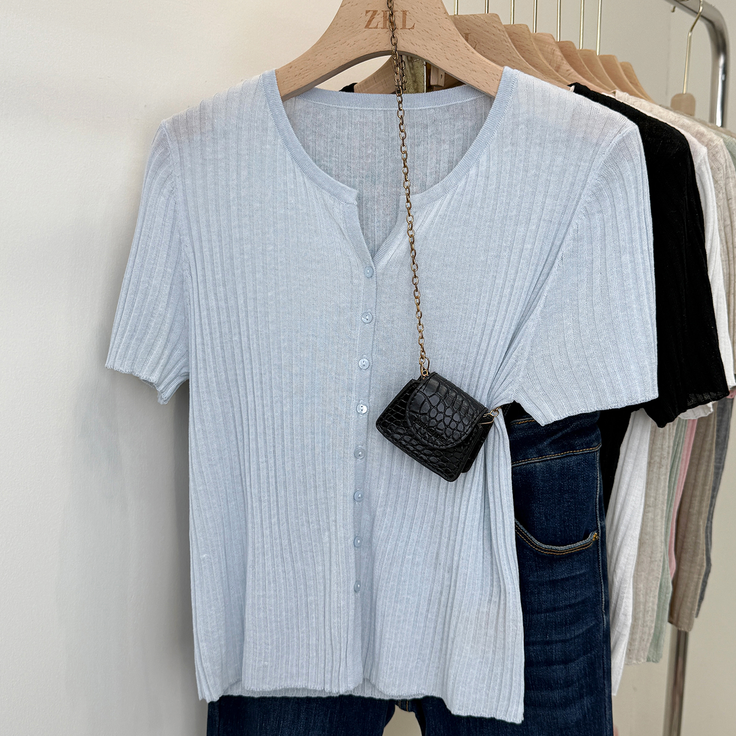 186 夏季新款天丝亚麻百搭显瘦竖坑条扣子可打开针织衫