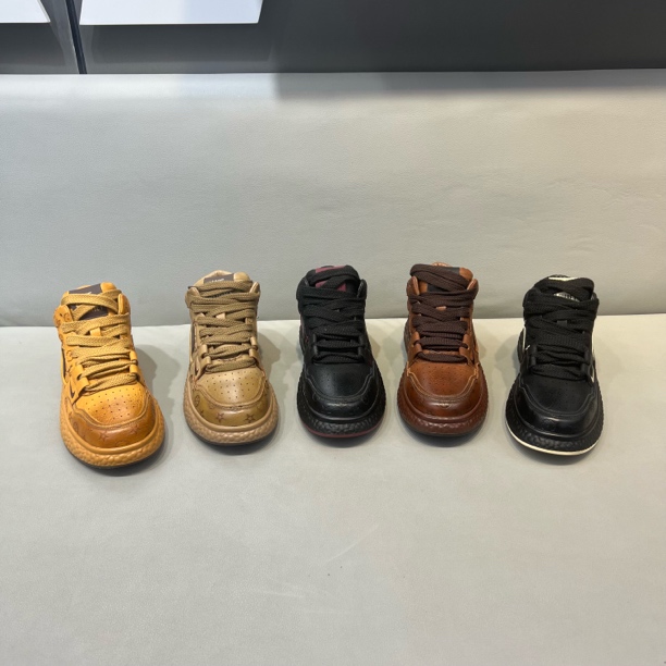 冬季新款皮面印花厚底中帮系带舒适运动休闲男鞋时尚百搭休闲潮鞋