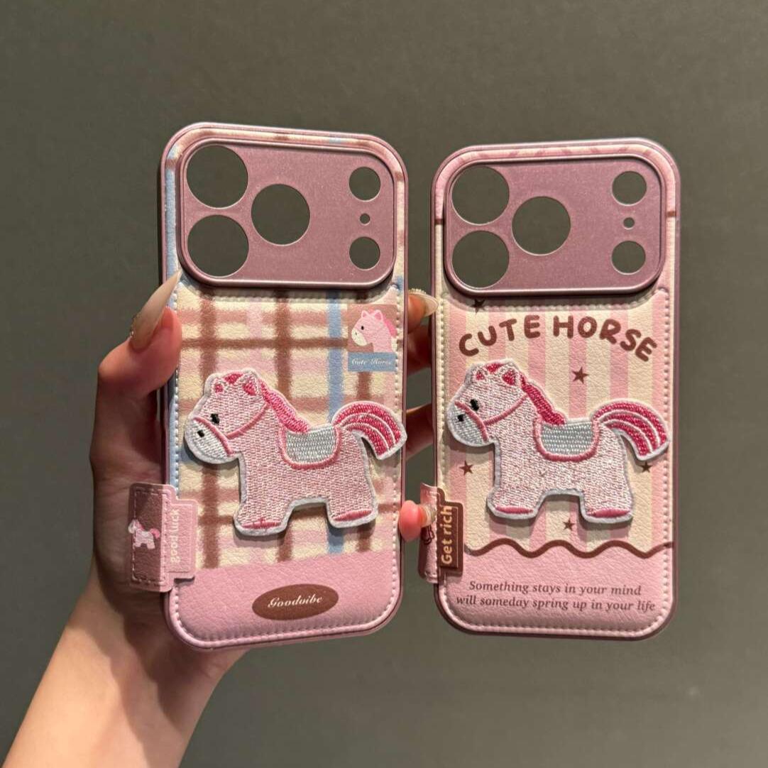 适用于iPhone17ProMax条纹刺绣小马气垫手机壳16防摔15标签