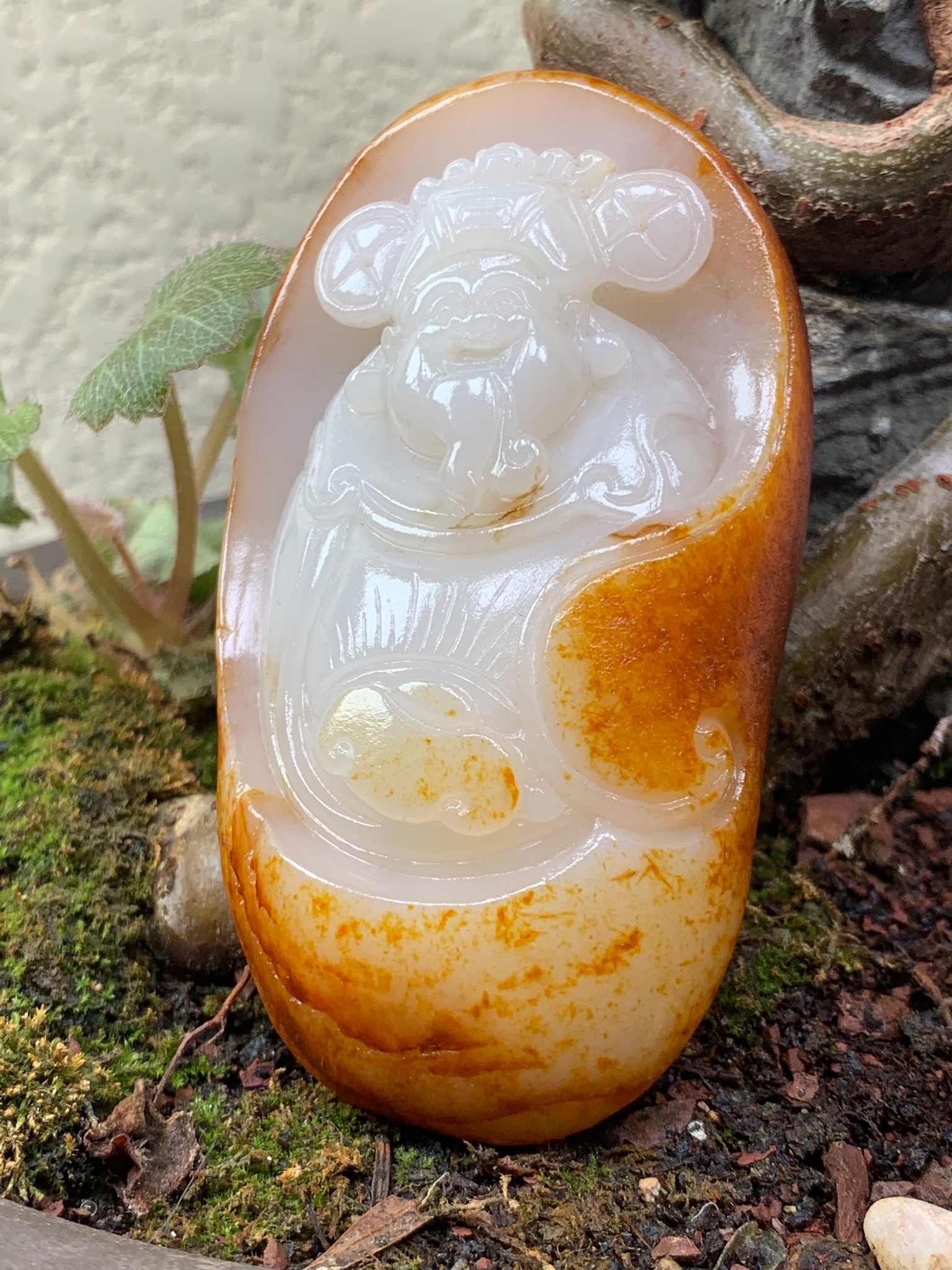 和田玉红皮财爷爷手把件，165.7克，84*48*28，货号02043，8528046