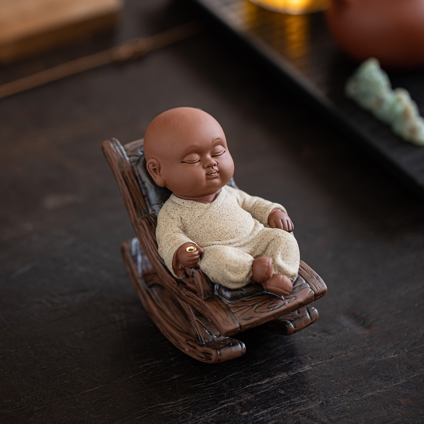 禅意紫砂小和尚茶宠摆件趣味摇摇椅可爱小沙弥茶桌茶台装饰品摆设