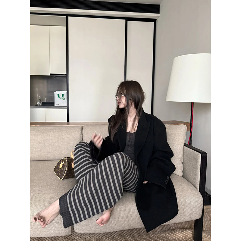 洋气百搭时尚加绒加厚条纹针织裤女秋冬高腰慵懒风直筒休闲阔腿裤