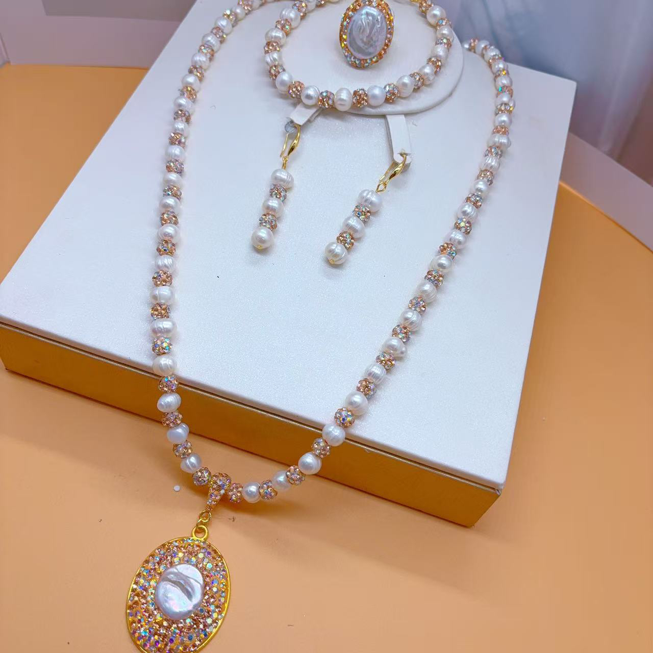 铜合金贝壳项链 铜合金贝壳时尚气质手工四件套首饰百搭高级颈链