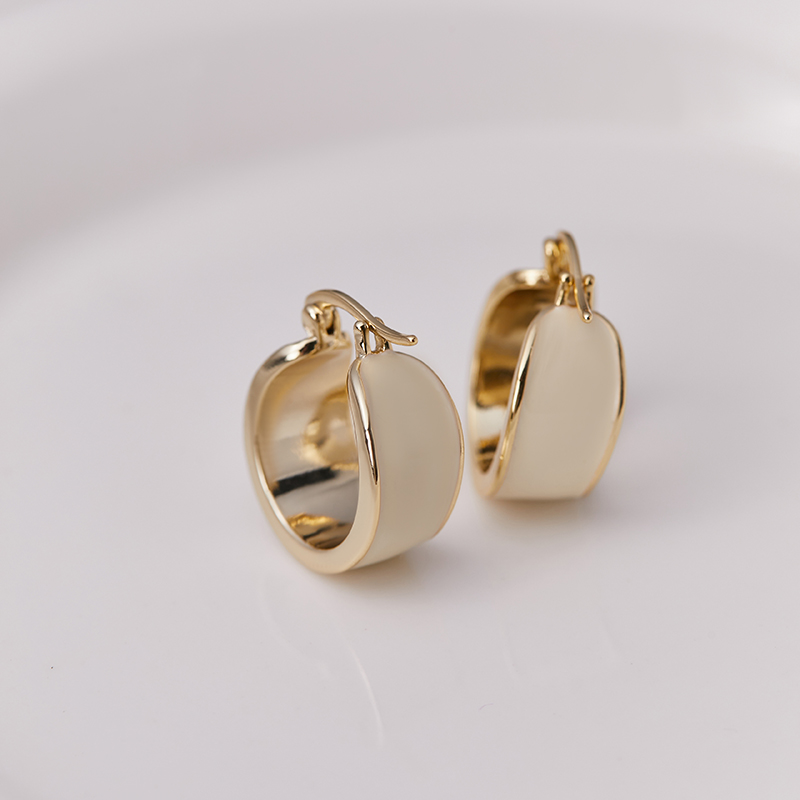 铜合金珐琅耳饰 耳环2025年火爆款高级感简约轻奢耳圈百搭奶白色