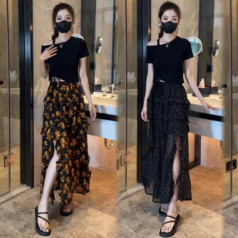 拉夏贝尔时尚套装裙女2025夏季显瘦露肩短袖T恤碎花半身裙两件套